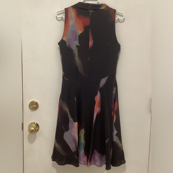 Moschino 100% silk fit and flare dress. Size 10. - Picture 3 of 8